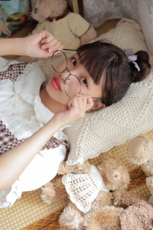 女士不遮阴内搭图片